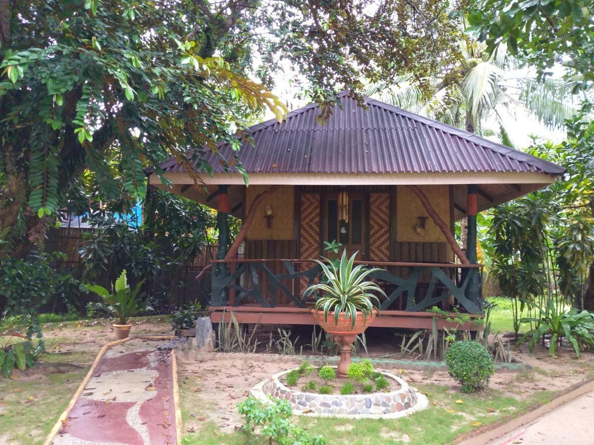 Kalinga Beach Resort El Nido Bagian luar foto